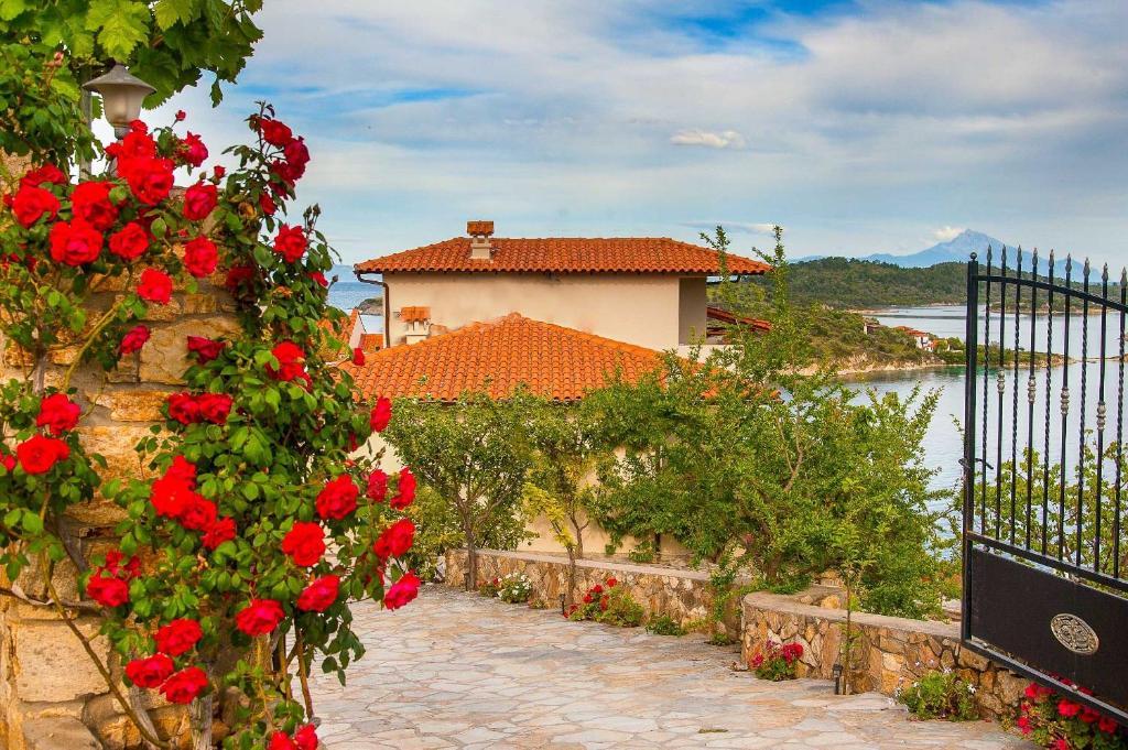 Ξενοδοχειο Θαλασσόκηπος Aparthotel Βουρβουρού Εξωτερικό φωτογραφία